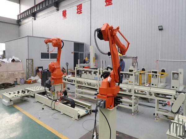 全自動碼垛機器人一臺多少錢？