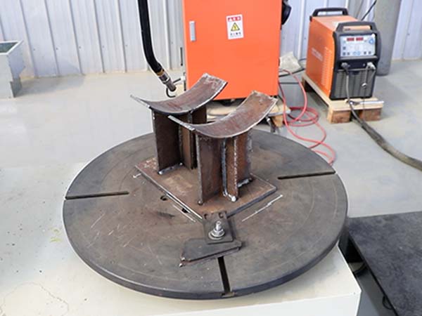 工業焊接機器人對焊件的尺寸有什么要求？